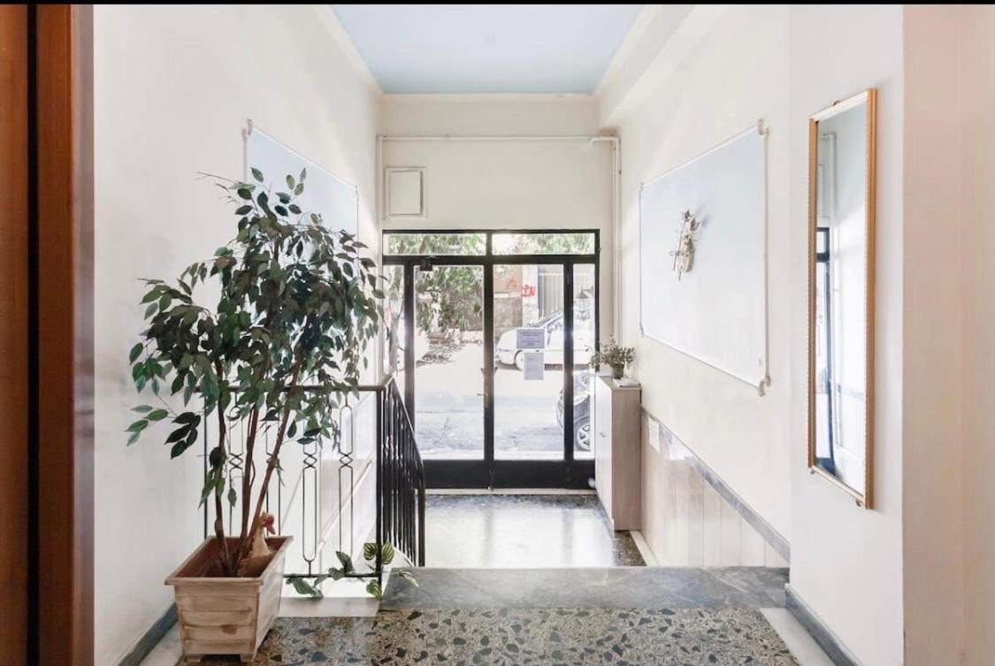 Your Home Away from Home - Phillopapou Hill Athènes Extérieur photo