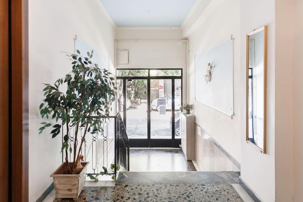 Your Home Away from Home - Phillopapou Hill Athènes Extérieur photo