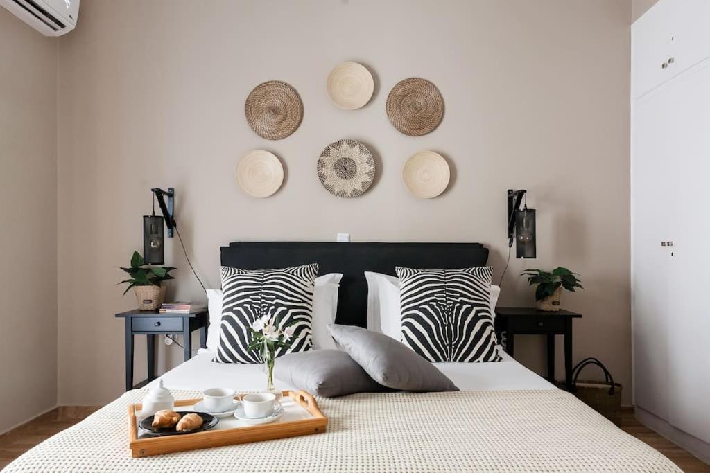 Your Home Away from Home - Phillopapou Hill Athènes Extérieur photo